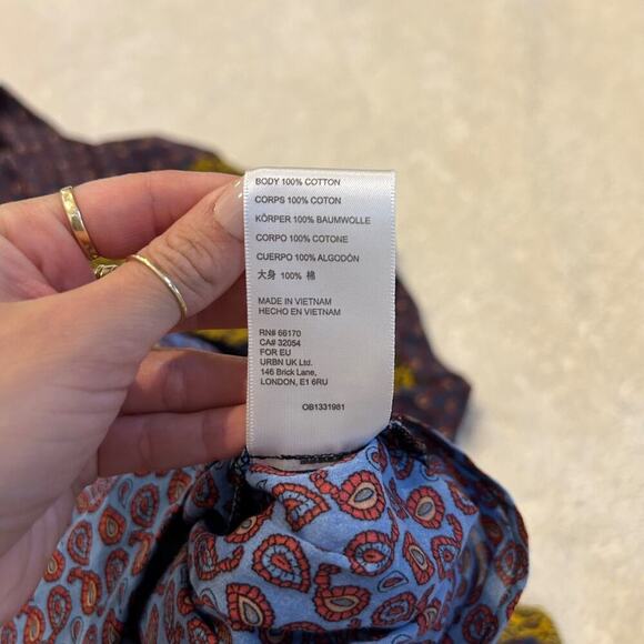 Urban Outfitters Women Button Down Top Yellow Colorblock Paisley Casual Sz Small - Picture 6 of 6